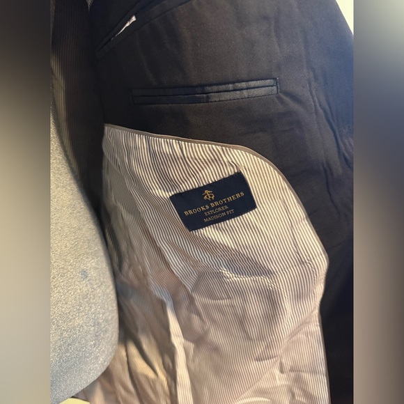 Brooks Brothers Explorer Black Blazer Madison Fit - 44R - Picture 4 of 7